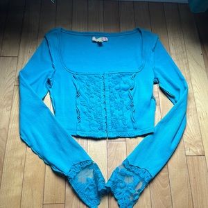 UO Cropped blue lace top